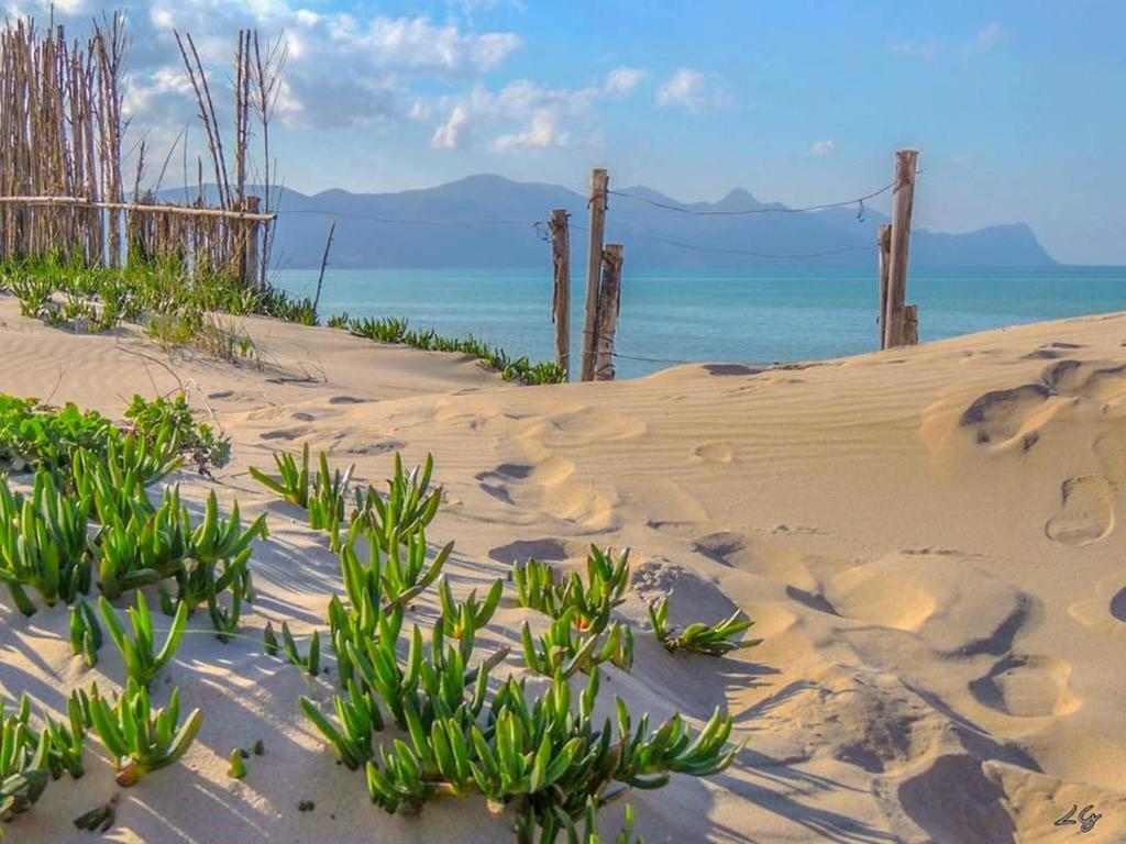 Cento Passi Dal Mare Apartamento Alcamo Marina Exterior foto